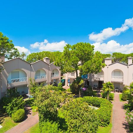Villaggio Mare Blu Бибионе Экстерьер фото