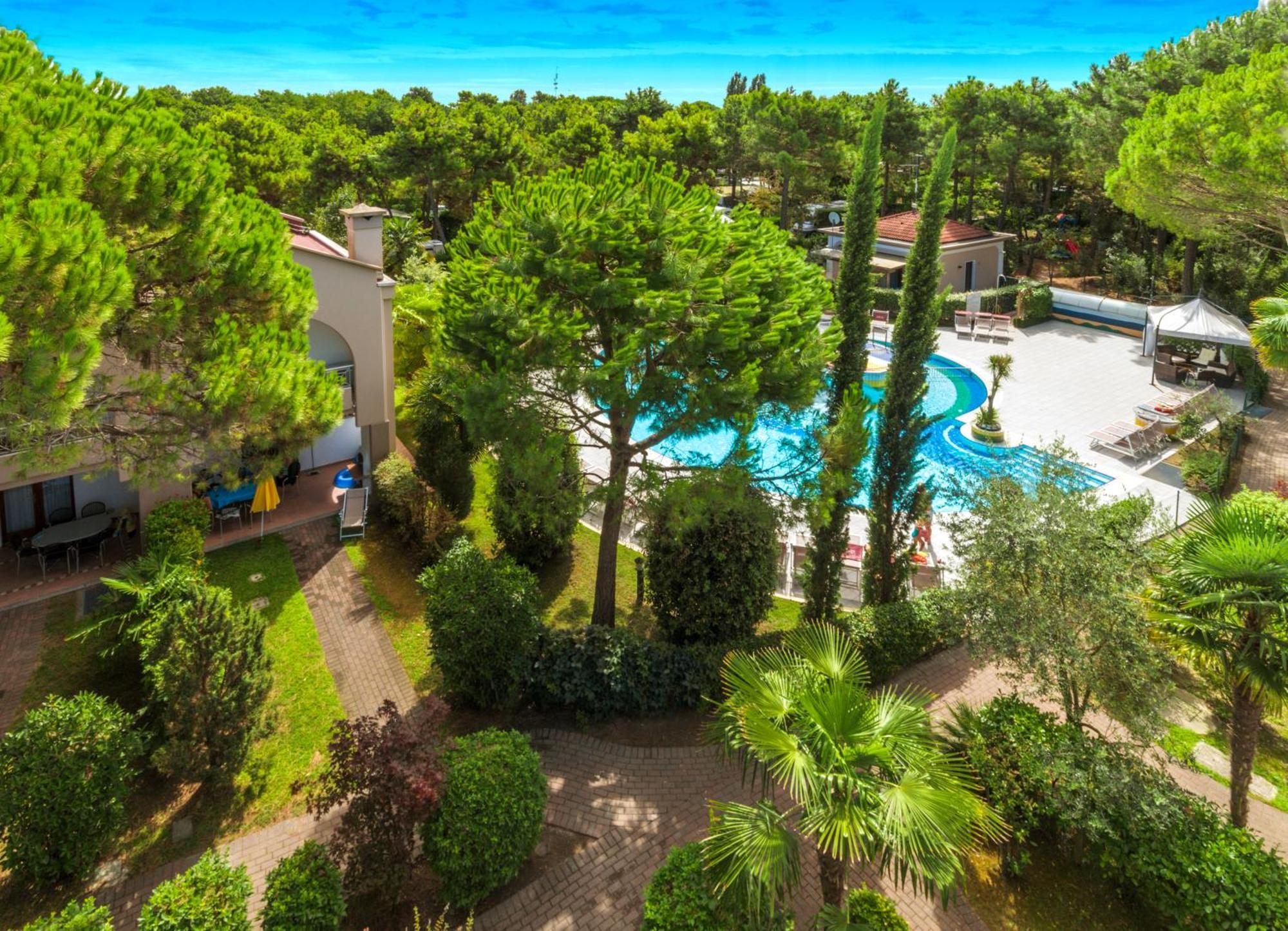Villaggio Mare Blu Бибионе Экстерьер фото