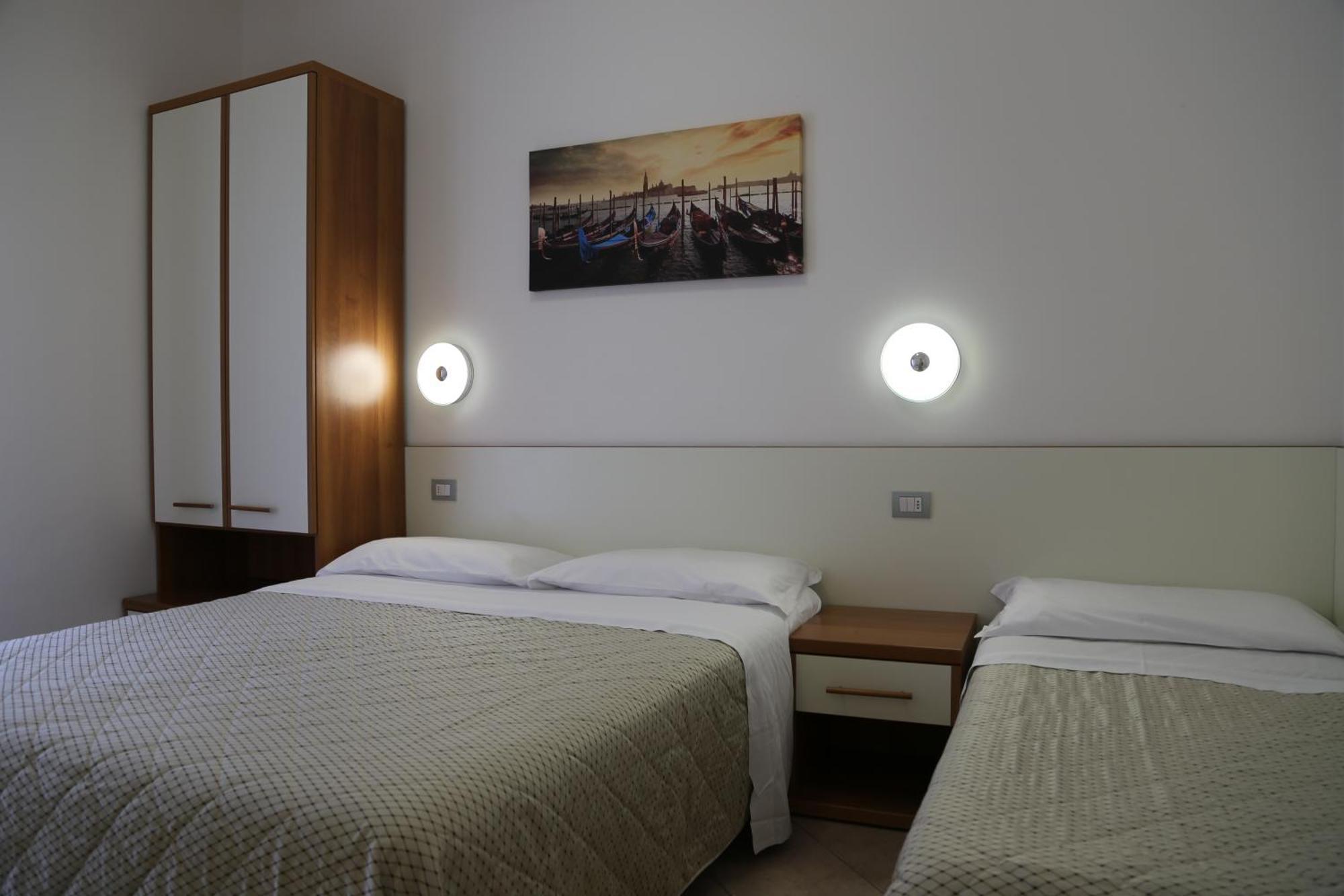 Villaggio Mare Blu Бибионе Экстерьер фото